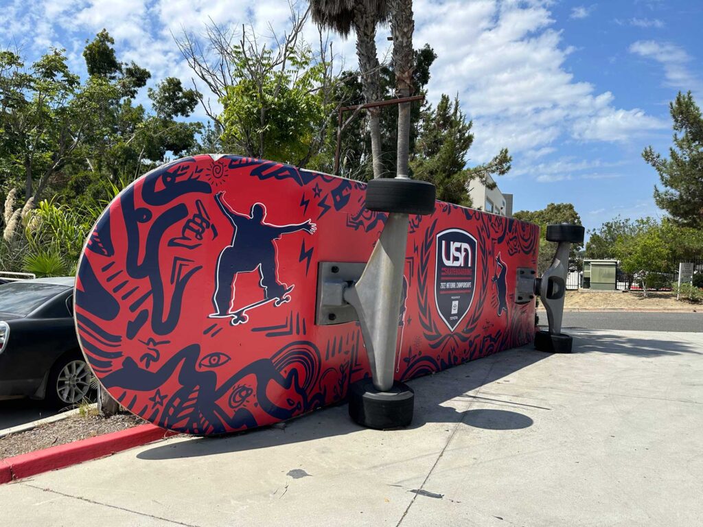 A photo of the Worlds Largest Skateboard.